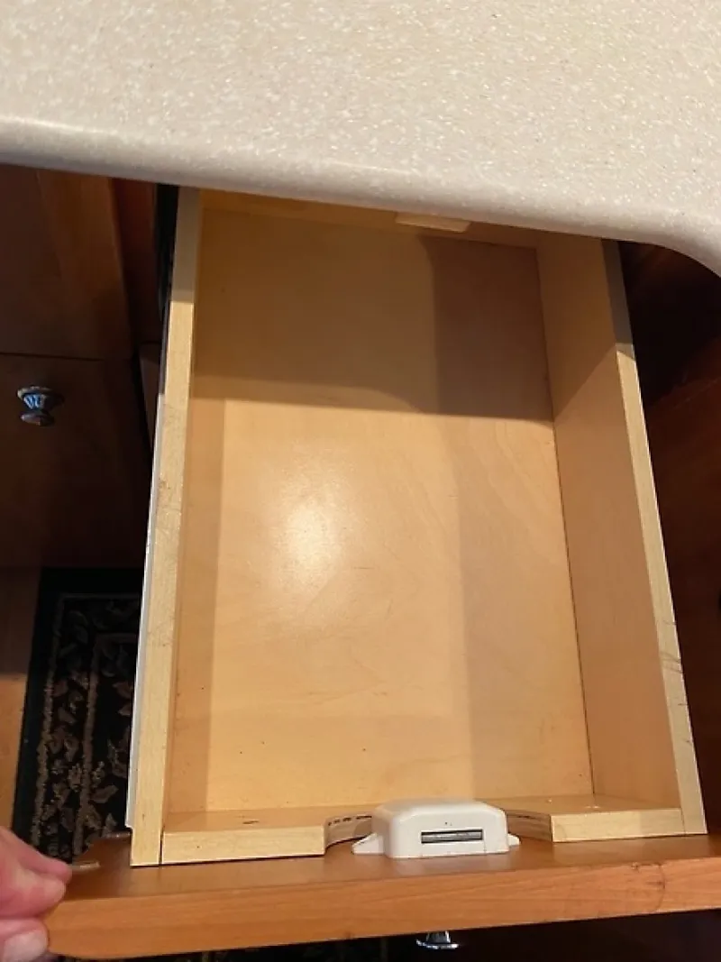 Slide: The Image of 0005633177 - 6027290