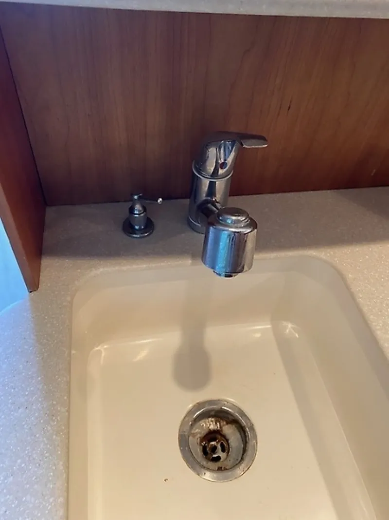 Slide: The Image of 0005633184 - 6027298