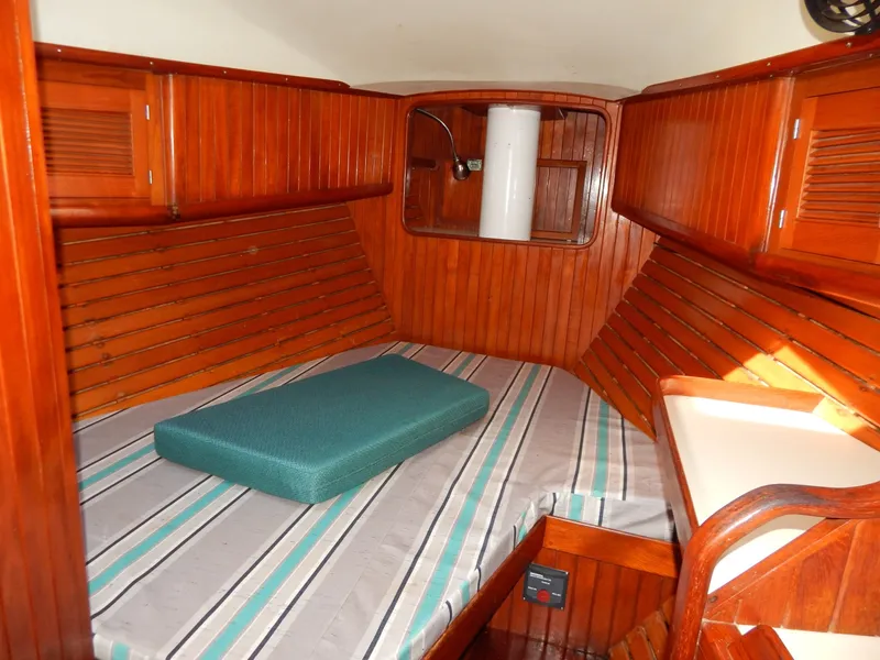Slide: The Image of Tanton 45 Cat Ketch 1988 - 6087394