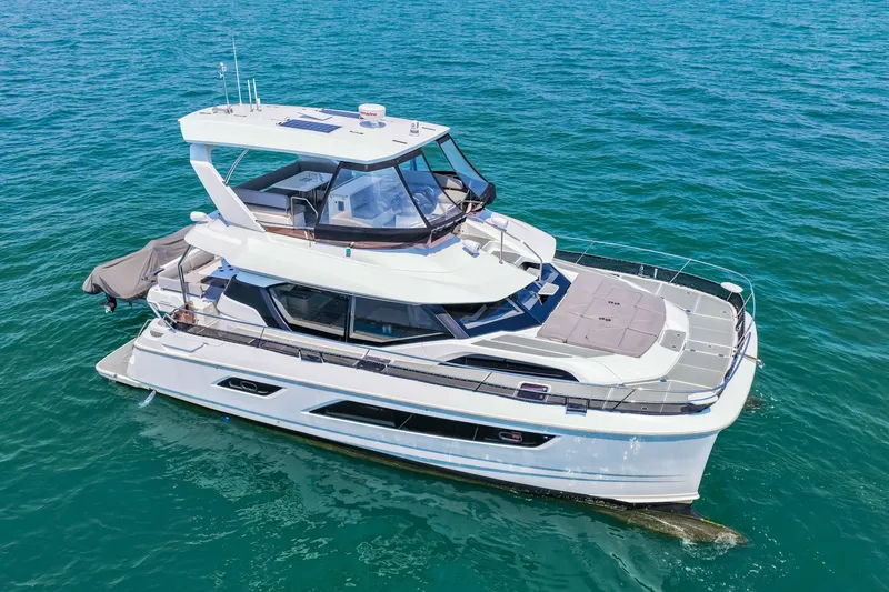 Slide: The Image of 2021 44 Aquila MY Memories Not Dreams Starboard Profile  - 6043913