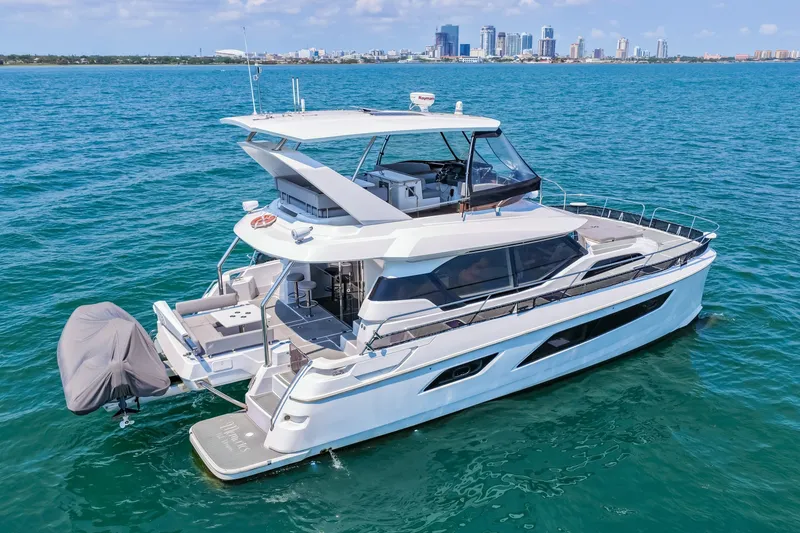 Slide: The Image of 2021 44 Aquila MY Memories Not Dreams Starboard Profile  - 6043930