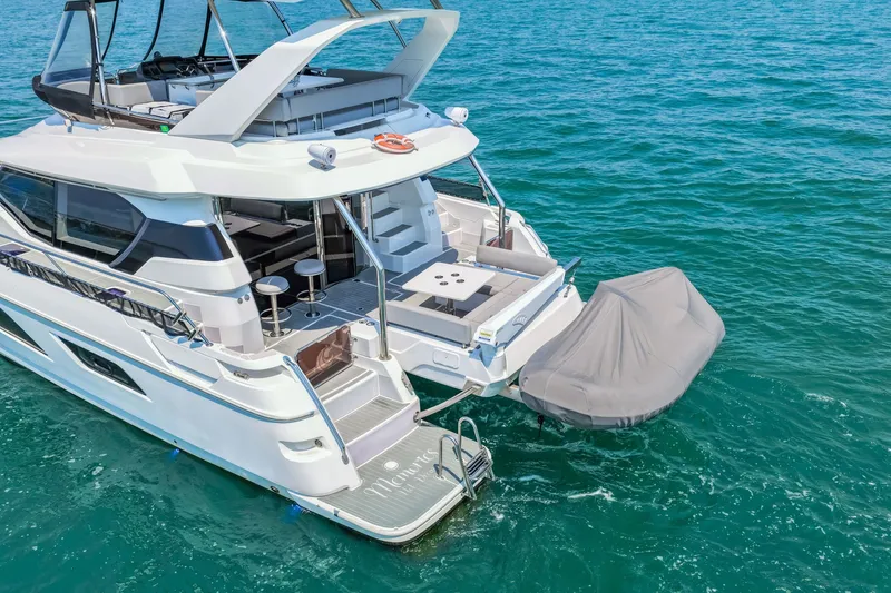 Slide: The Image of 2021 44 Aquila MY Memories Not Dreams Port Profile - 6043955