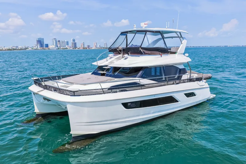 Slide: The Image of 2021 44 Aquila MY Memories Not Dreams Port Profile - 6043965