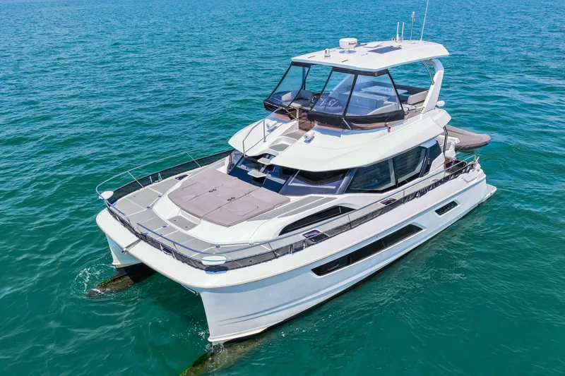 Slide: The Image of 2021 44 Aquila MY Memories Not Dreams Port Profile - 6043966