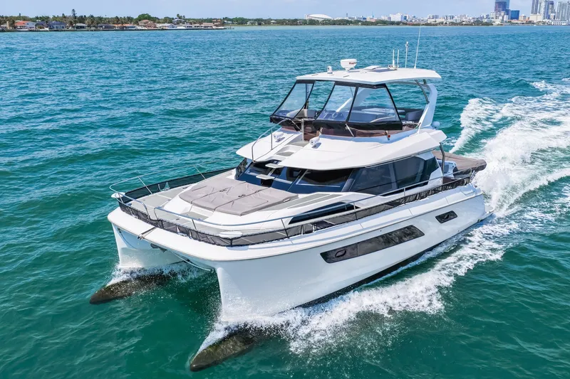 Slide: The Image of 2021 44 Aquila MY Memories Not Dreams Port Profile - 6043974