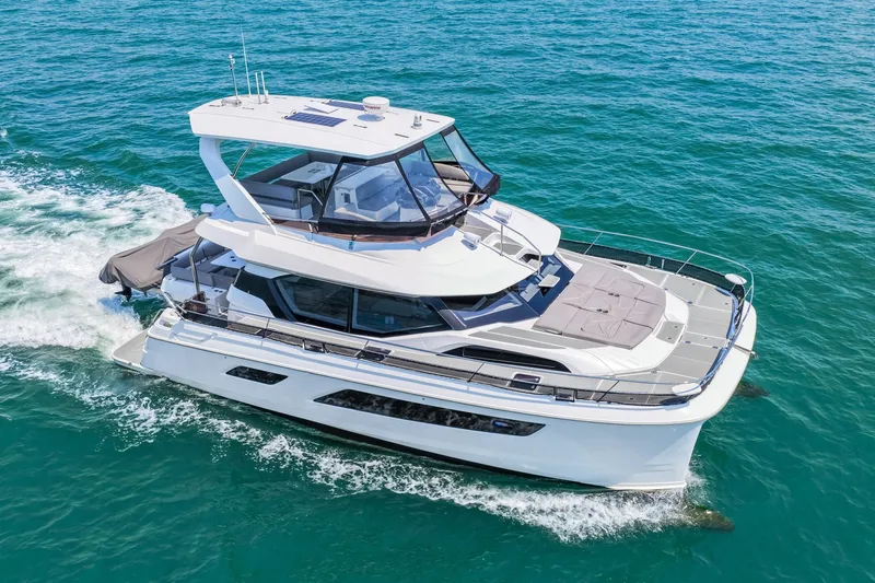 Slide: The Image of 2021 44 Aquila MY Memories Not Dreams Starboard Profile - 6043985