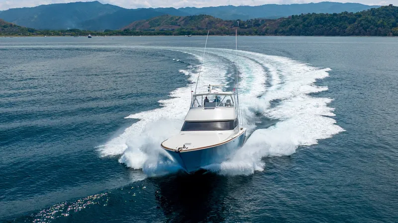 Slide: The Image of 60 Viking Convertible 2012 "Contango" - 6095001