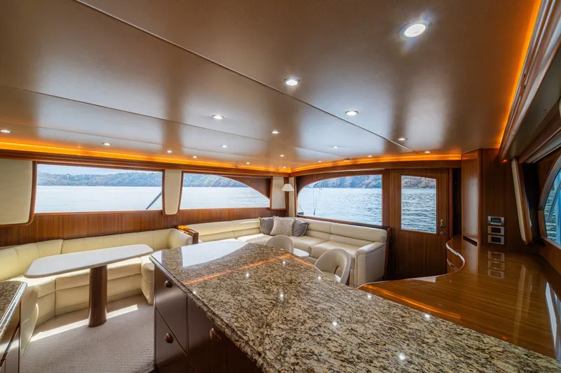 Slide: The Image of 60 Viking Convertible 2012 "Contango" - 6094918