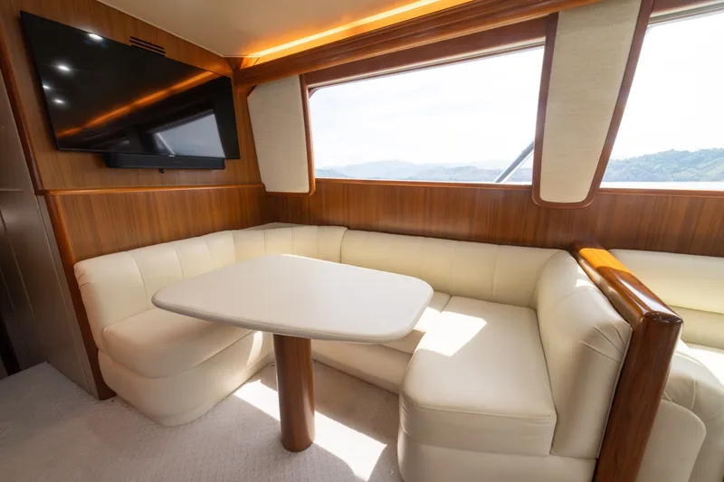 Slide: The Image of 60 Viking Convertible 2012 "Contango" - 6094920