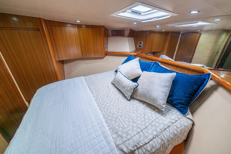 Slide: The Image of 60 Viking Convertible 2012 "Contango" - 6094934