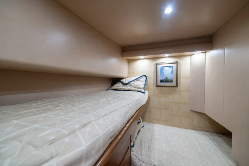 Slide: The Image of 60 Viking Convertible 2012 "Contango" - 6094950