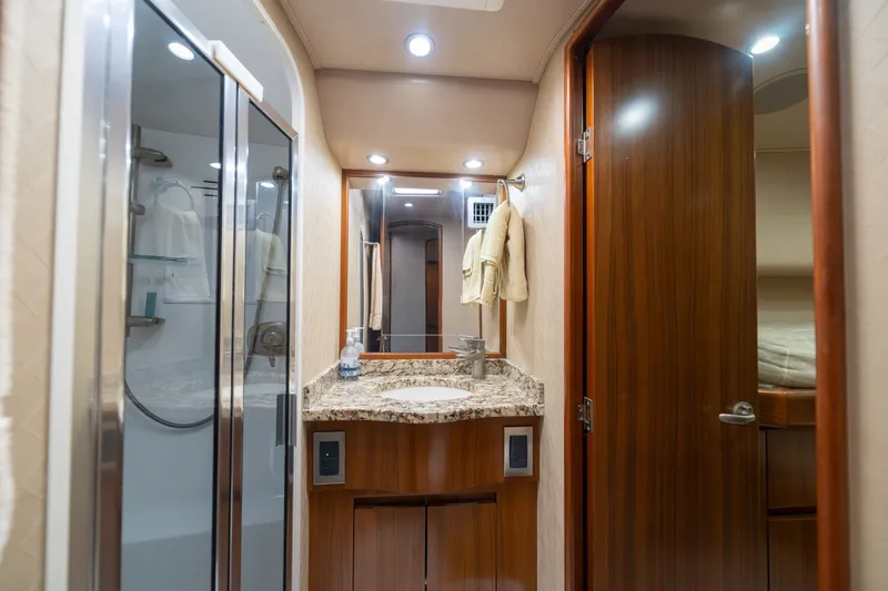 Slide: The Image of 60 Viking Convertible 2012 "Contango" - 6094956