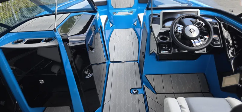 Slide: The Image of Yamaha 255XD 2022 - 6028257