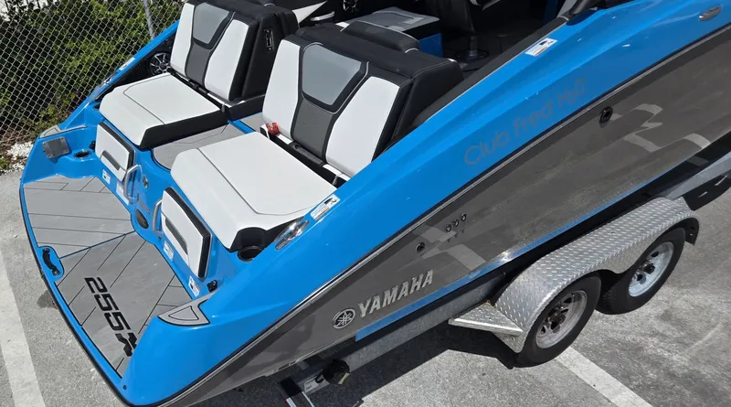 Slide: The Image of Yamaha 255XD 2022 - 6028245