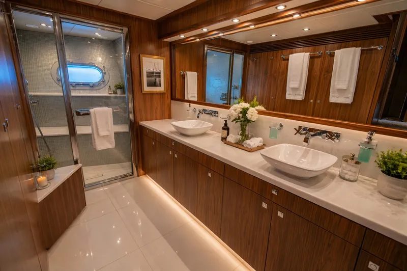 Slide: The Image of Sunseeker 131 2014 - 6088664