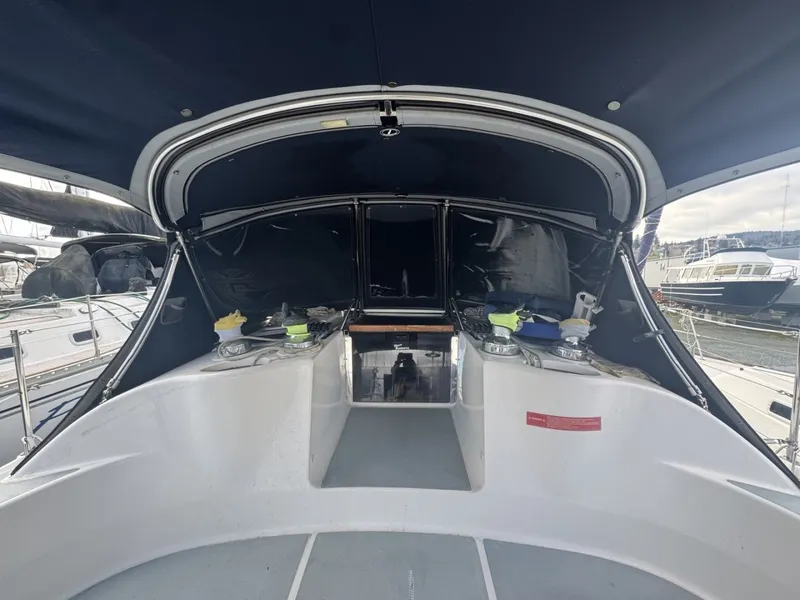 Slide: The Image of Hunter 38 2004 - 6028391