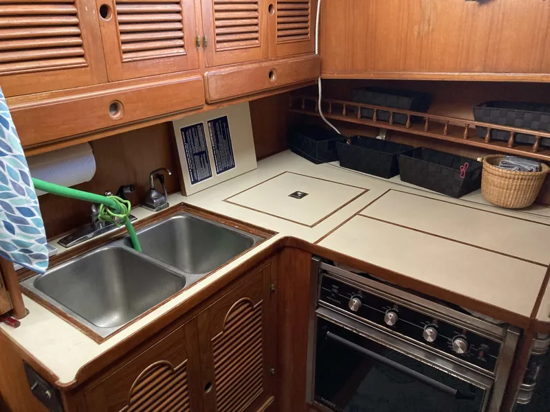 Slide: The Image of Albin DC 1988 - 6028526