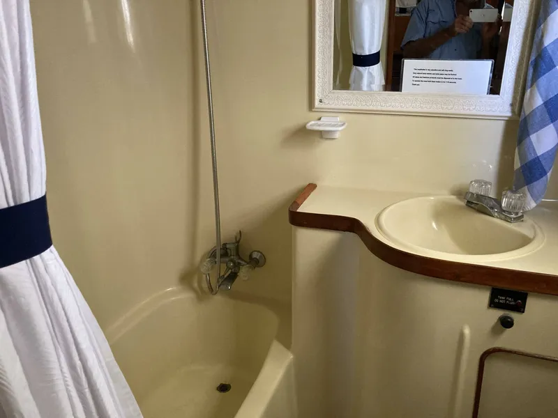 Slide: The Image of Albin DC 1988 - 6028529