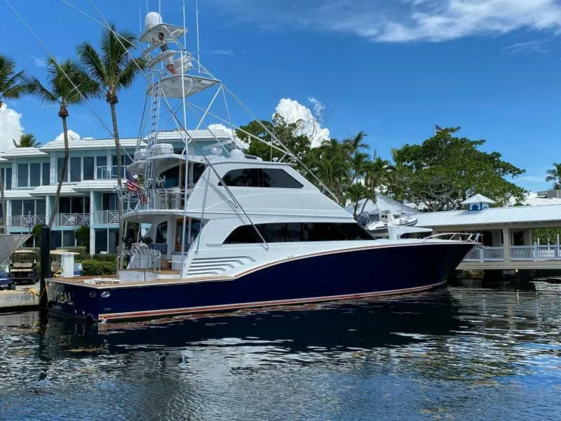 Slide: The Image of Sea Force IX Enclosed Flybridge 2005 - 7381476