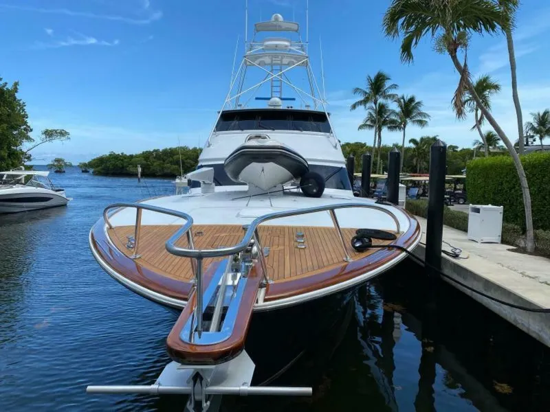 Slide: The Image of Sea Force IX Enclosed Flybridge 2005 - 7381474