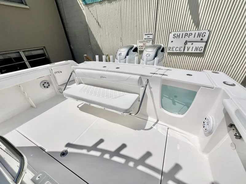 Slide: The Image of Stamas 33T Aventura 2026 - 6028672