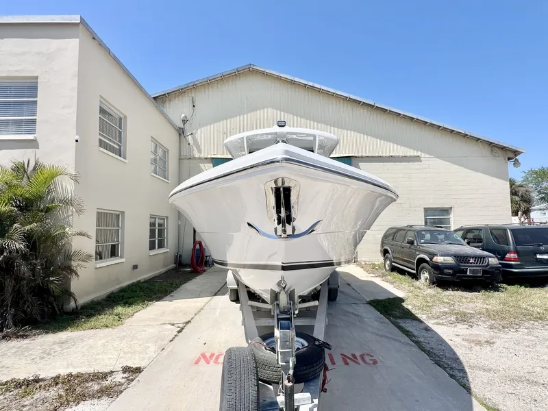 Slide: The Image of Stamas 33T Aventura 2026 - 6028668