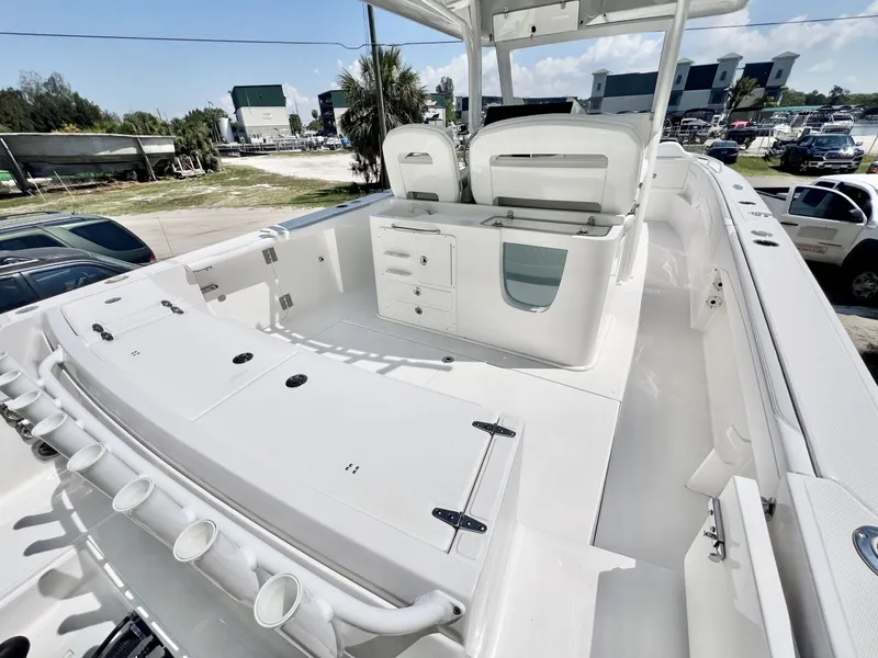 Slide: The Image of Stamas 33T Aventura 2026 - 6028669