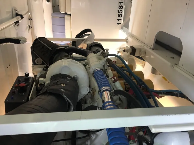 Slide: The Image of Custom Carolina Hudson 2004 - 6029118