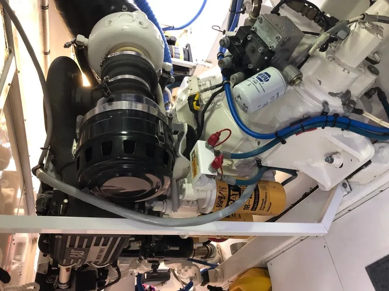 Slide: The Image of Custom Carolina Hudson 2004 - 6029119