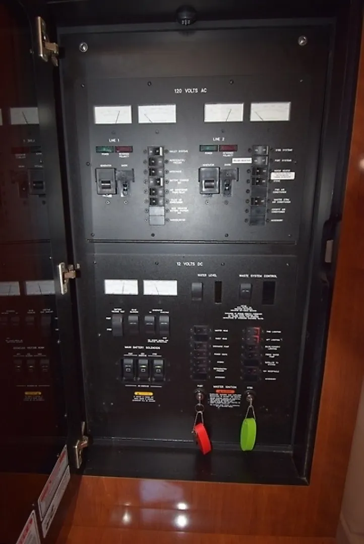 Slide: The Image of 0005644336 - 6030088