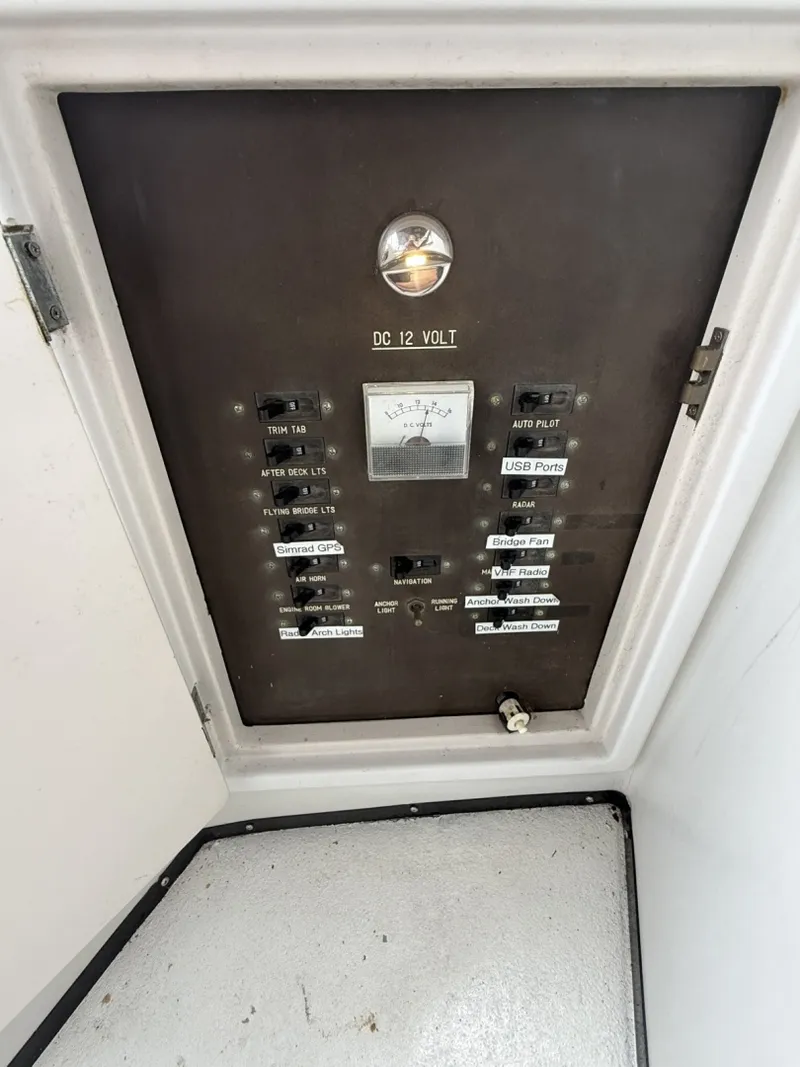 Slide: The Image of President 35 Double Cabin 1988 - 6030165