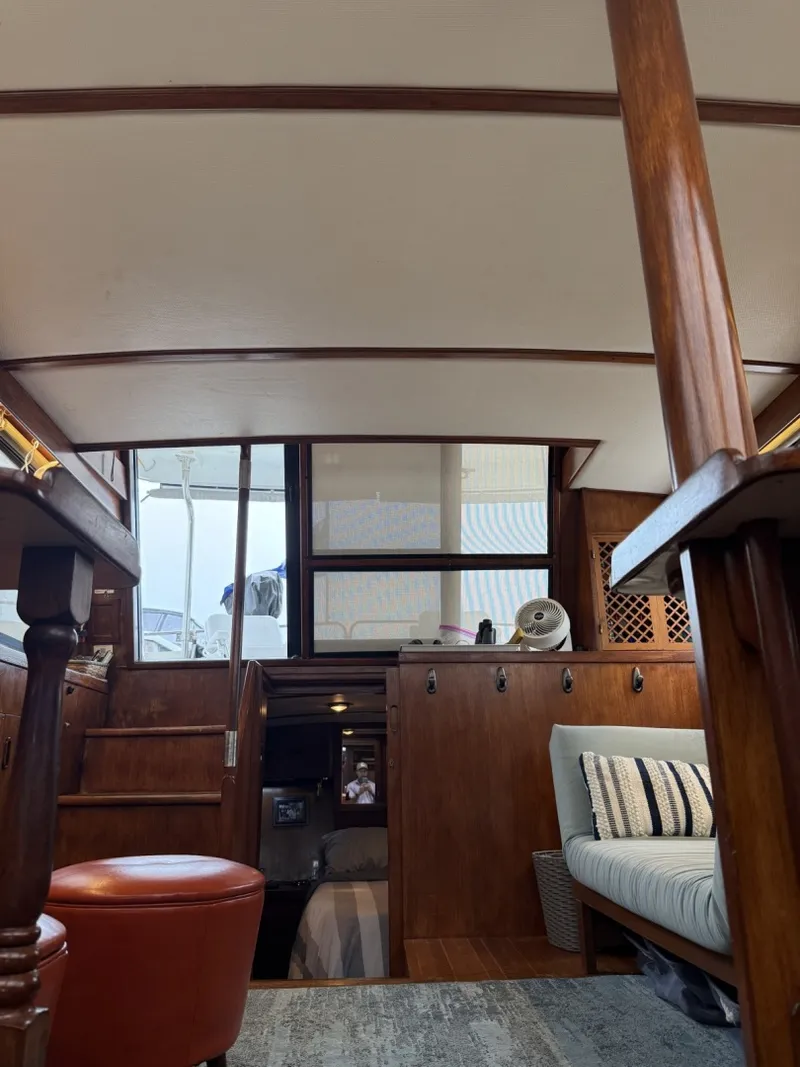 Slide: The Image of President 35 Double Cabin 1988 - 6030168