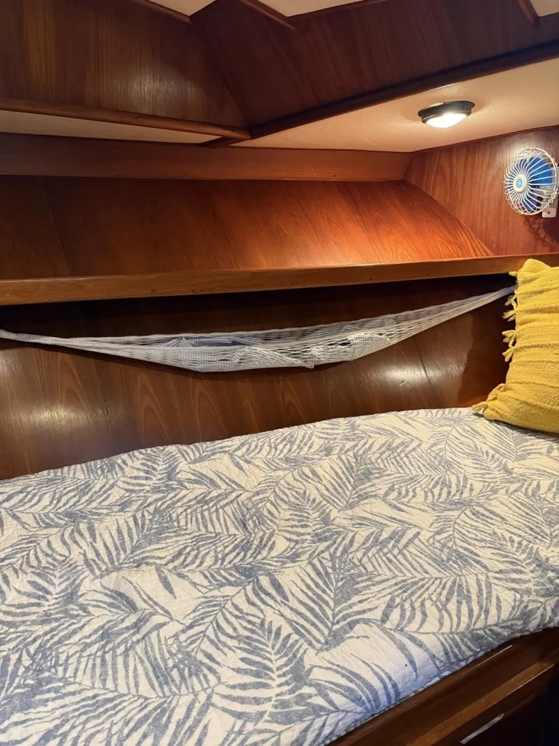 Slide: The Image of President 35 Double Cabin 1988 - 6030173