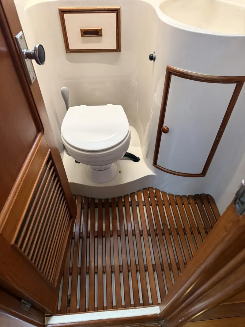 Slide: The Image of President 35 Double Cabin 1988 - 6030174