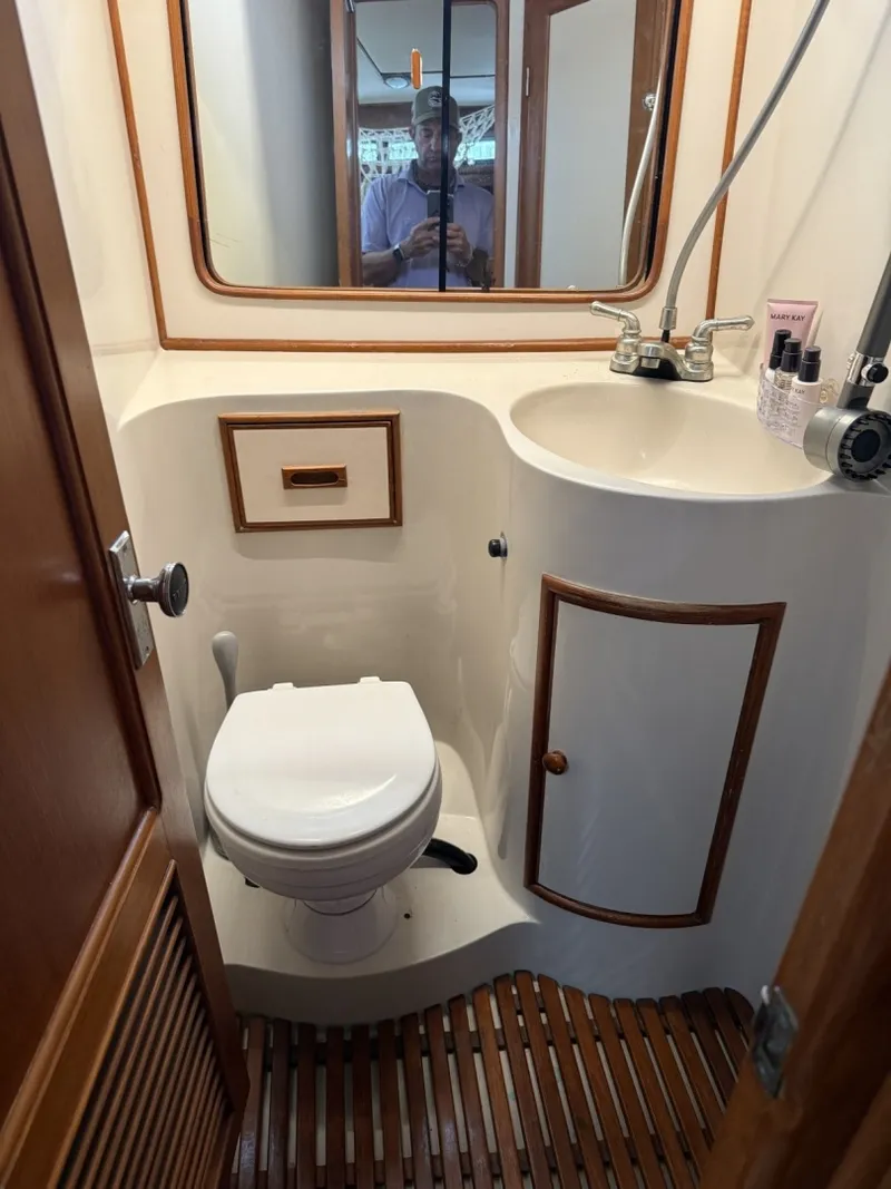 Slide: The Image of President 35 Double Cabin 1988 - 6030175