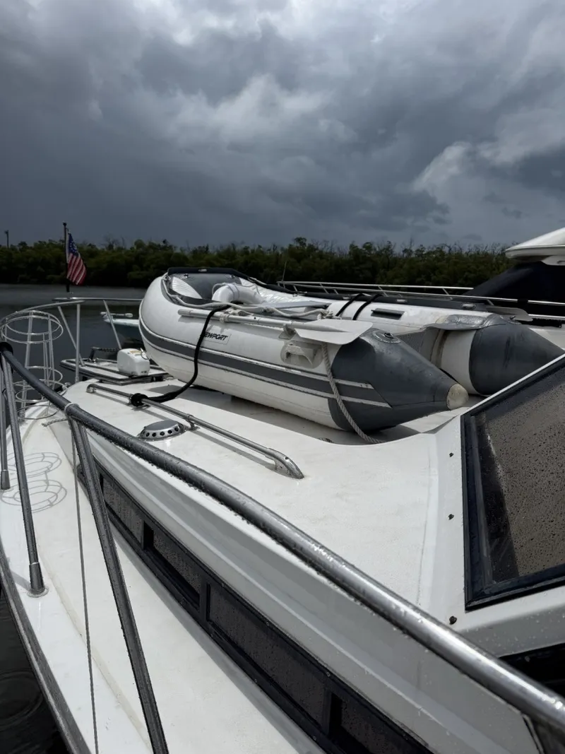 Slide: The Image of President 35 Double Cabin 1988 - 6030156