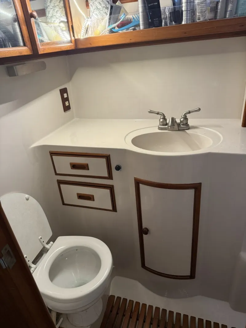 Slide: The Image of President 35 Double Cabin 1988 - 6030281