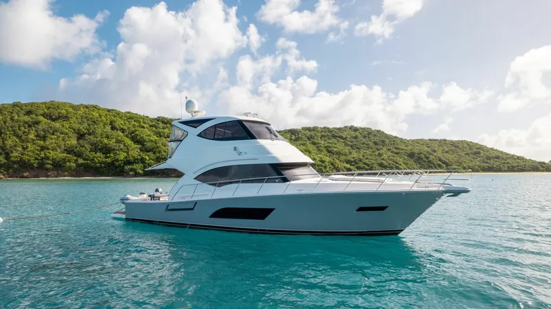 Slide: The Image of Riviera 53 Enclosed Bridge 2015 - 6030306