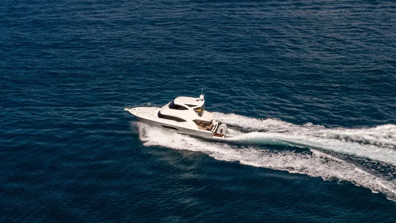 Slide: The Image of Riviera 53 Enclosed Bridge 2015 - 6030311