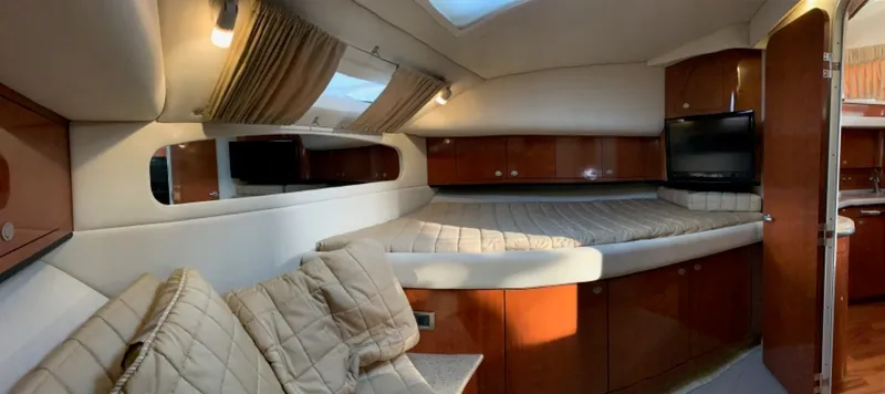 Slide: The Image of Sea Ray 390 Motor Yacht 2004 - 6030188