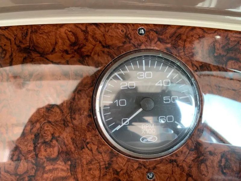 Slide: The Image of Sea Ray 390 Motor Yacht 2004 - 6030210