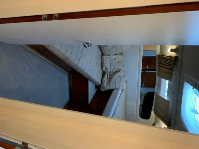 Slide: The Image of Sea Ray 390 Motor Yacht 2004 - 6030239