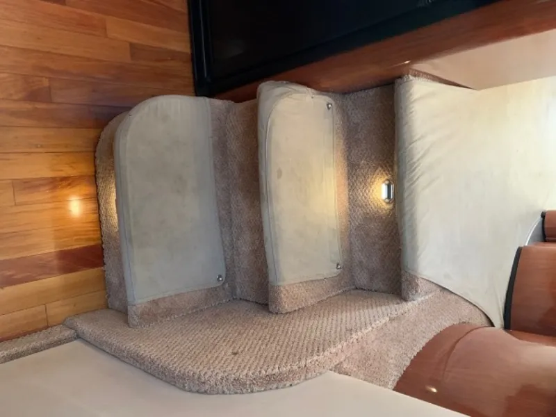 Slide: The Image of Sea Ray 390 Motor Yacht 2004 - 6030240