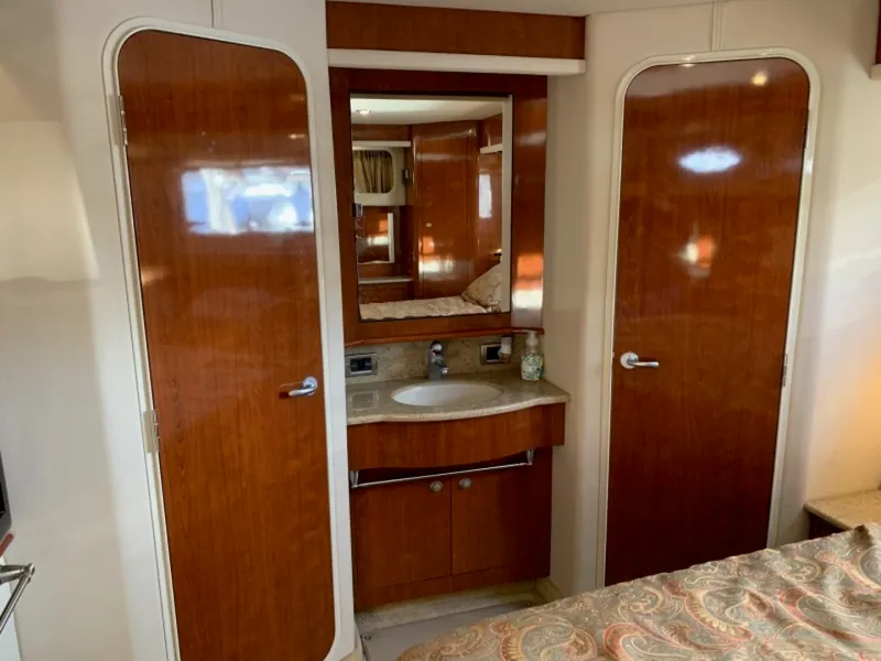Slide: The Image of Sea Ray 390 Motor Yacht 2004 - 6030257