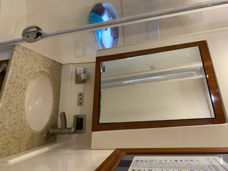 Slide: The Image of Sea Ray 390 Motor Yacht 2004 - 6030258