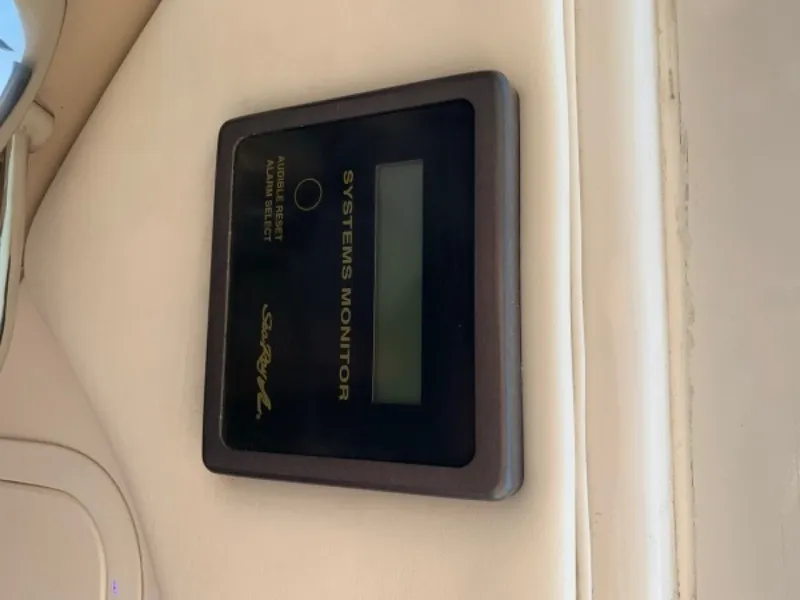 Slide: The Image of Sea Ray 42 2004 - 6030219