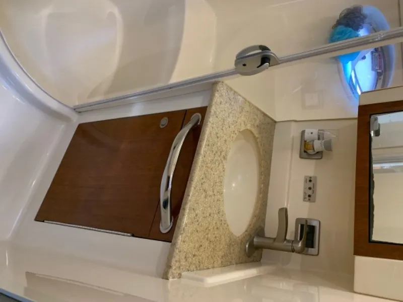 Slide: The Image of Sea Ray 42 2004 - 6030259