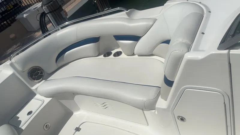 Slide: The Image of Hurricane SunDeck 2400 OB 2013 - 6030446