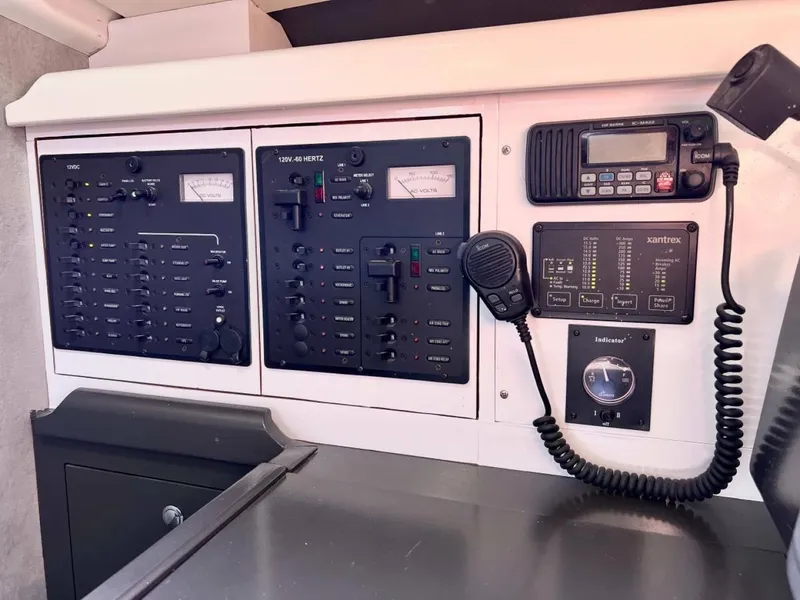 Slide: The Image of Hunter 38 2008 - 6030654