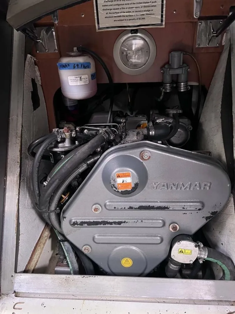 Slide: The Image of Hunter 38 2008 - 6030655